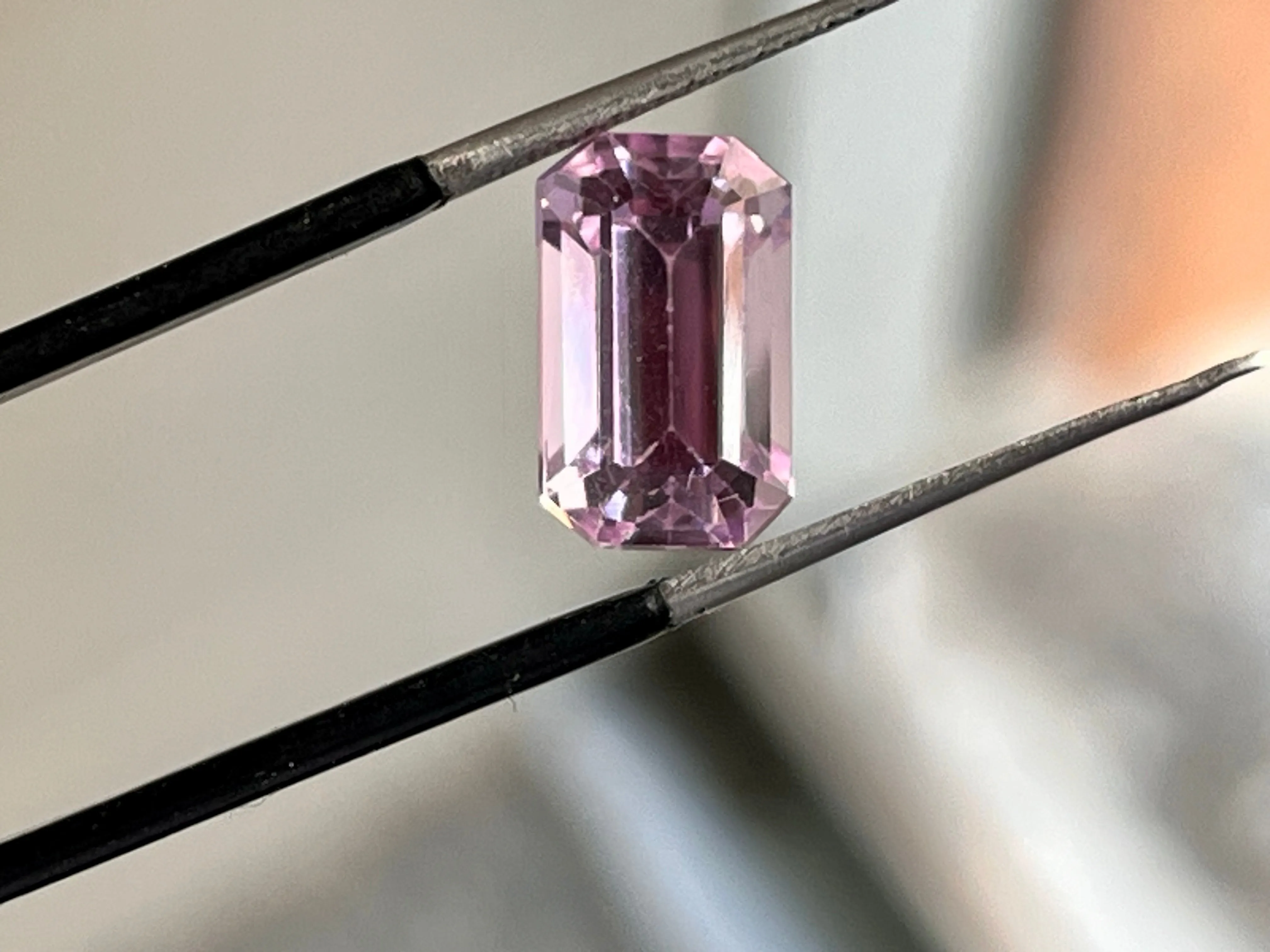 5.59 Carats Natural Kunzite Loose Gemstone