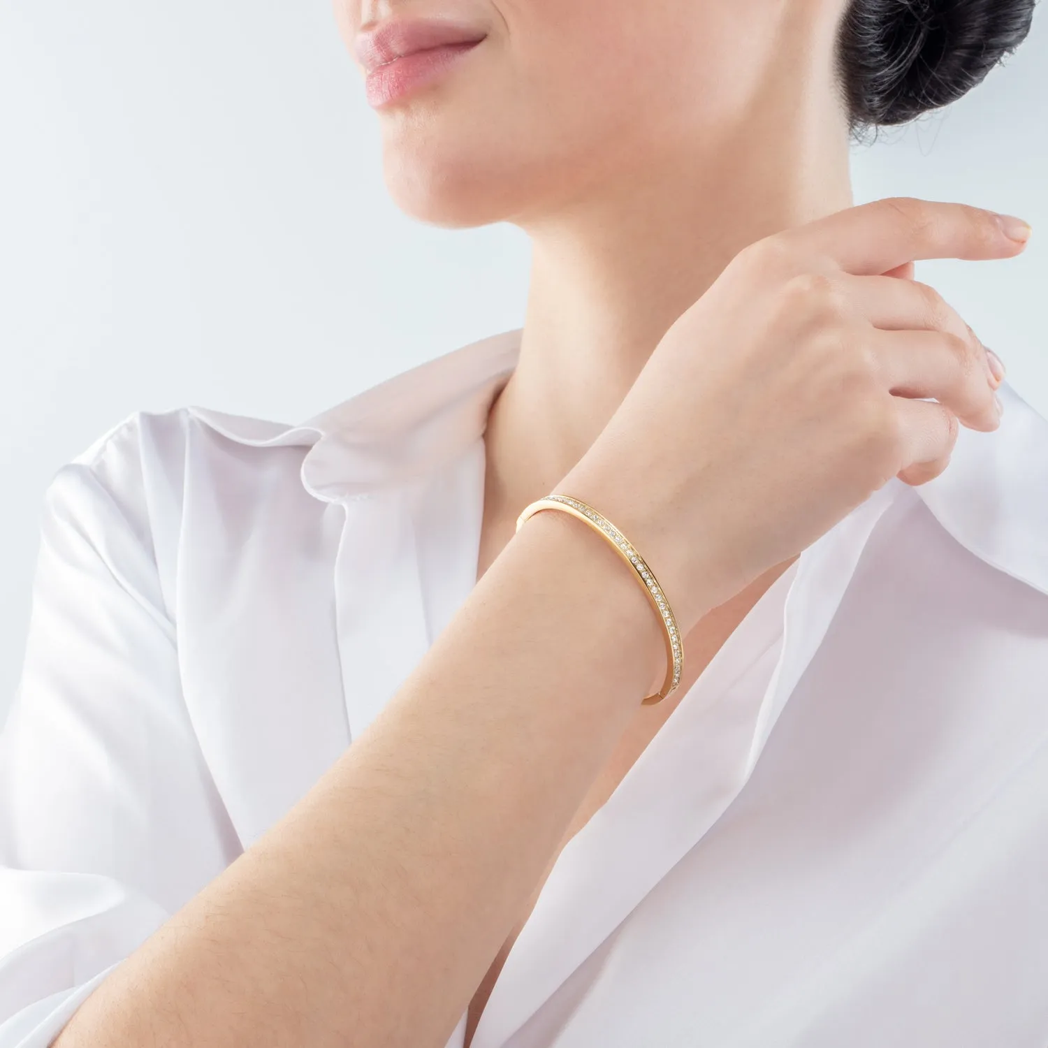 Bangle stainless steel & crystals gold crystal 17