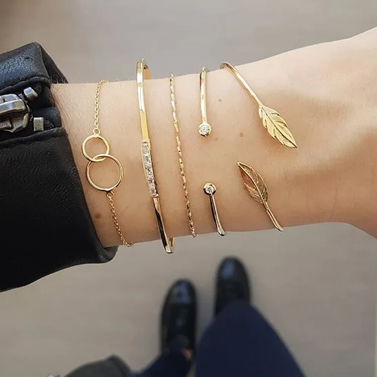 BerriesJam - Arrow Leaves Crystal Bracelets
