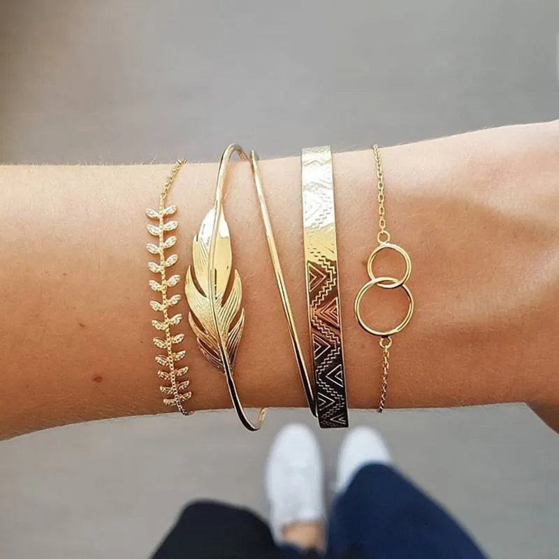 BerriesJam - Arrow Leaves Crystal Bracelets