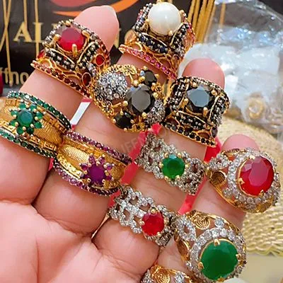 Single Stone Rings